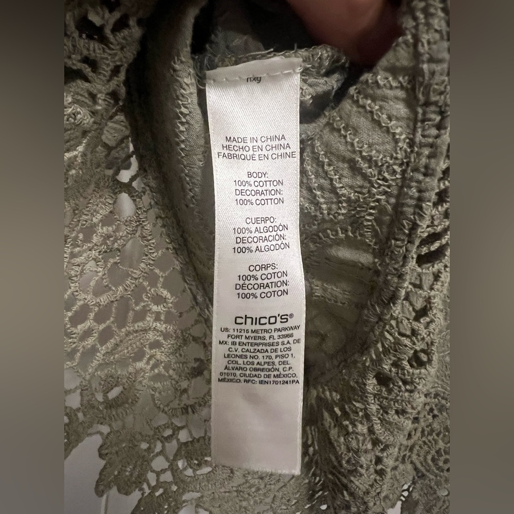 Chico’s 2 Olive Green Floral Breathable Cotton Embroidered Crochet Hem Boho Top - Picture 8 of 8